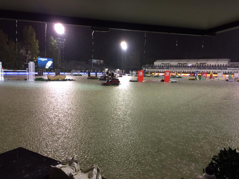 Starker Regen, 80 Liter/qm in 1,5 Stunden