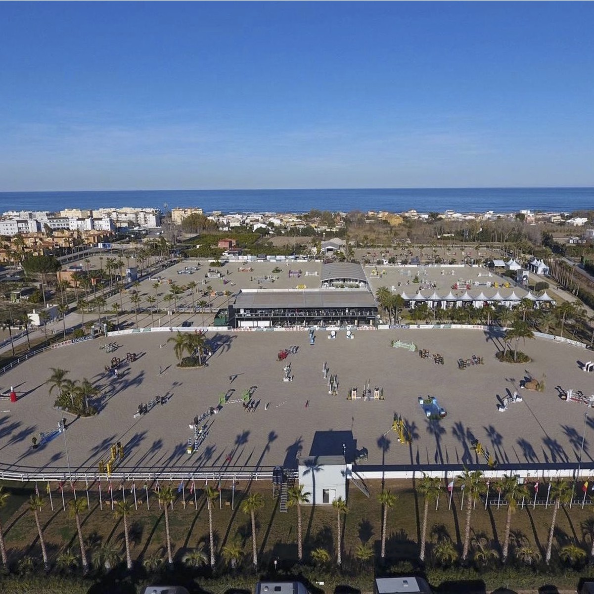 New 140x80m Risohorse® ebb-and-flow arena completed at MET Oliva 2019